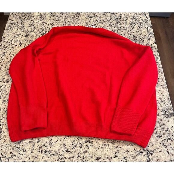 Vince Camuto Women's Valentines Day Sweater - Picture 5 of 5